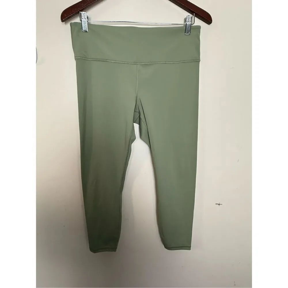 Athleta Athleta Elation Train 7/8 Tight Leggings Women's Size Large Olive Gym Ex